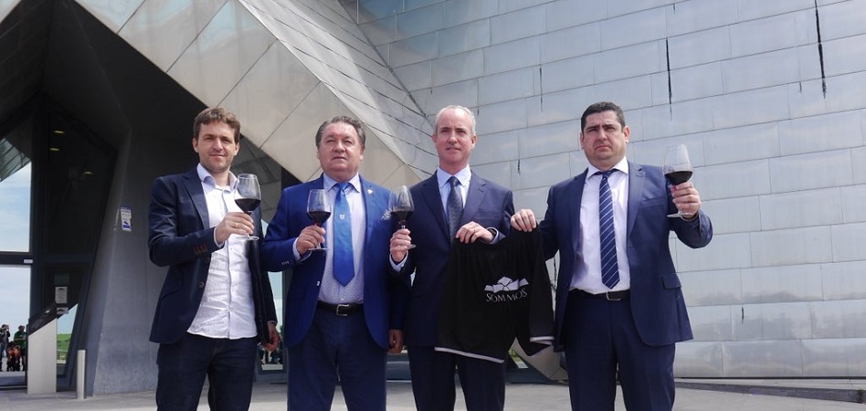 El SD Huesca vende el patrocinio del pantalón a la Bodega Sommos